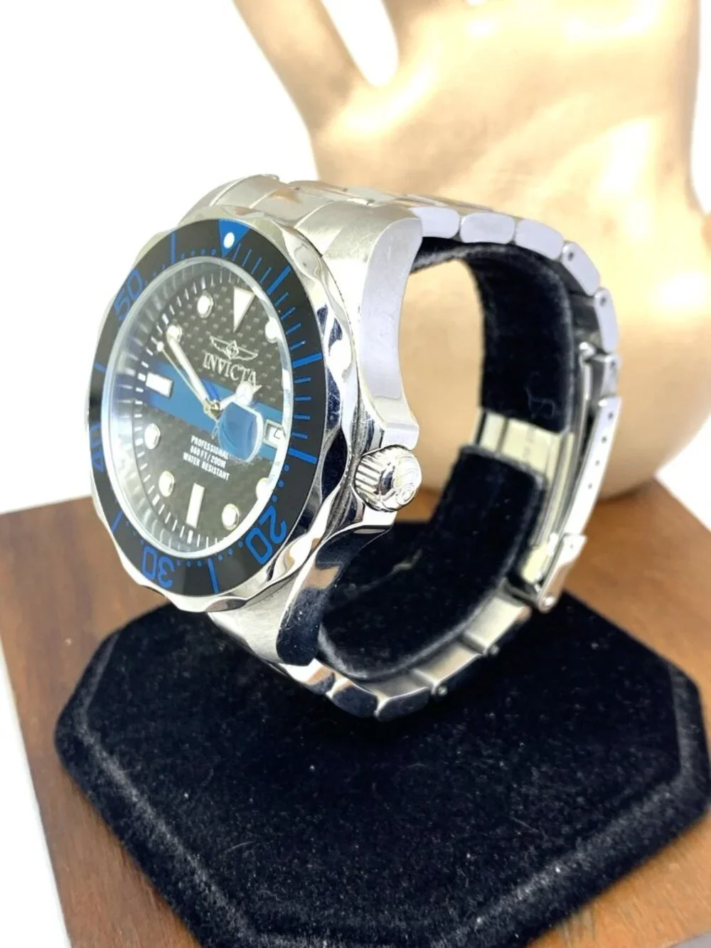 Invicta Mens Watch 14702 Pro Diver Quartz Black Dial Silver Stainless Steel 47mm